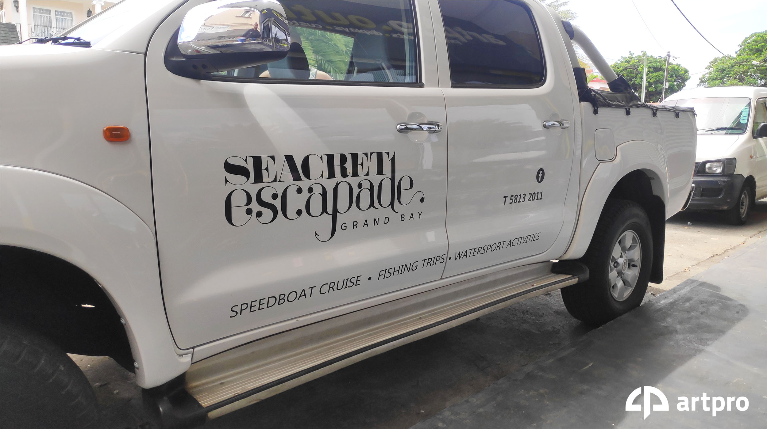 vehicle-branding-image