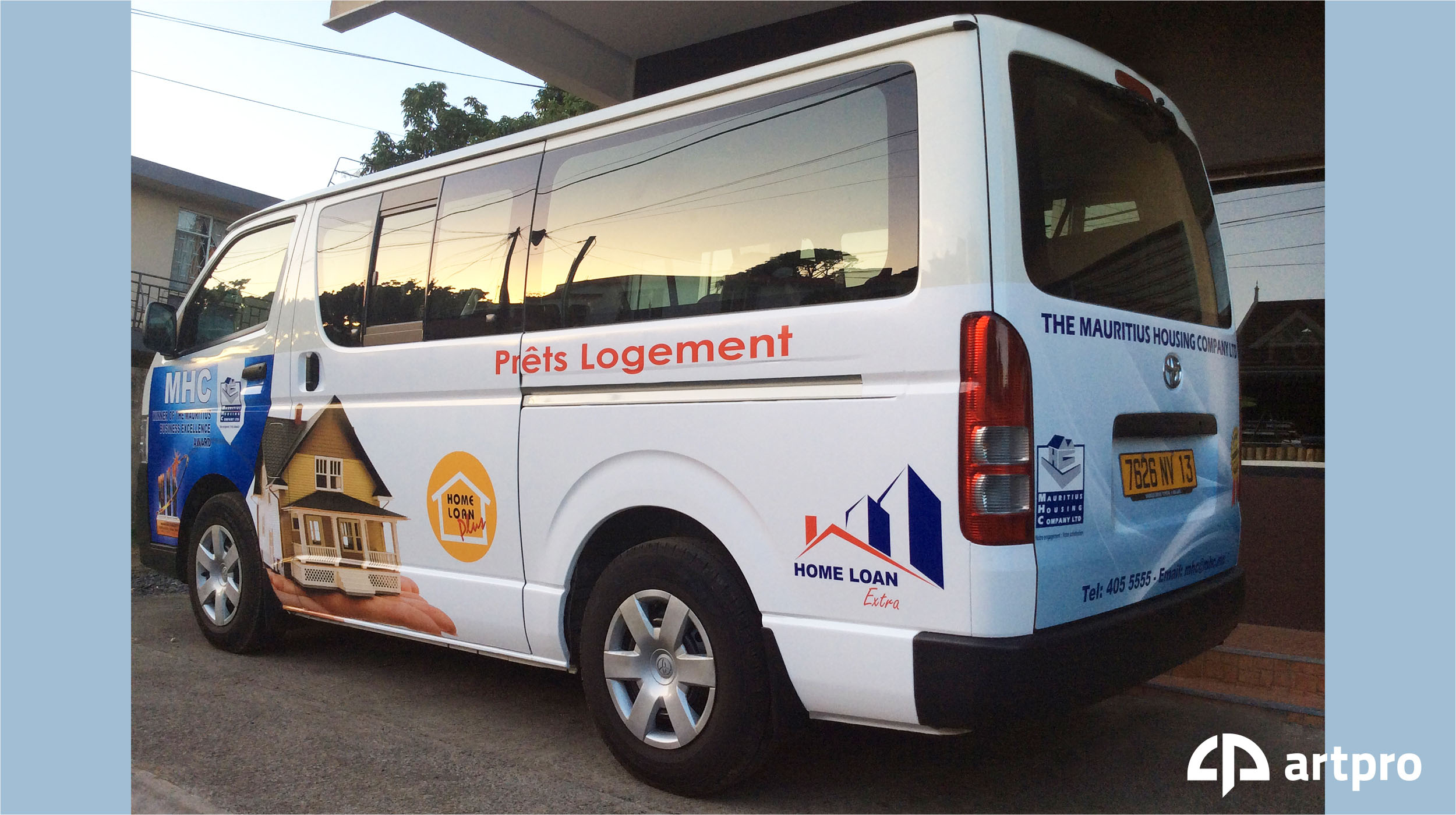 vehicle-branding-image